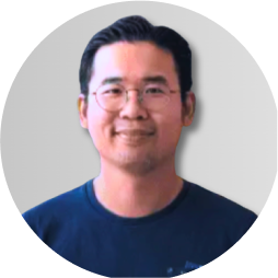 Warren Leow